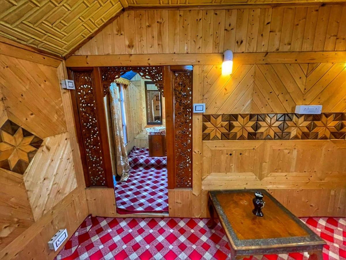 Lala Rukh Group Of Houseboats Hotel Srīnagar Exterior foto